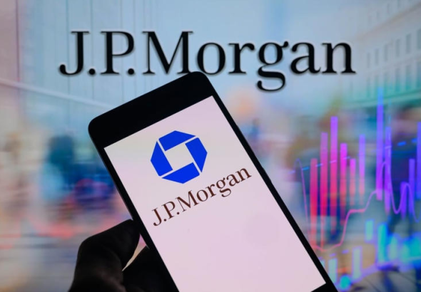 JPMorgan Seeks to Offload $4 Billion in Private Equity Loan Risk